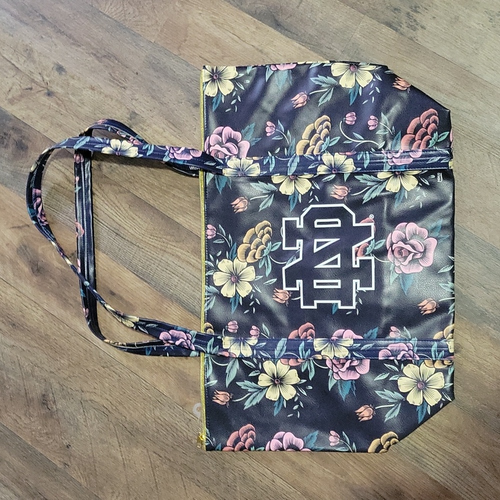 Notre Dame tote bag